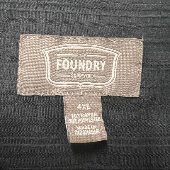The Foundry Big & Tall Supply Co. Mens Black Short Sleeve Button Front Size 4XL - Picture 3 of 4